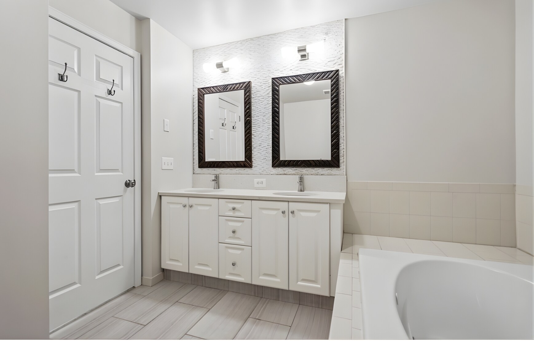 Primary Bathroom - 107 Brittany Ct