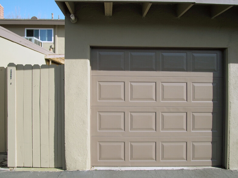 Building Photo - 13660 Red Hill Ave