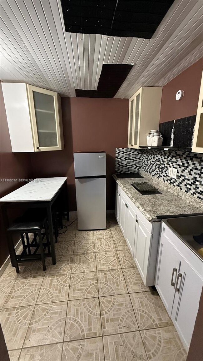 Building Photo - 7961 Orleans St