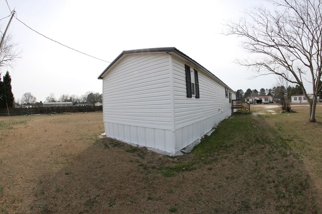 Building Photo - 7025 Ottis Ln