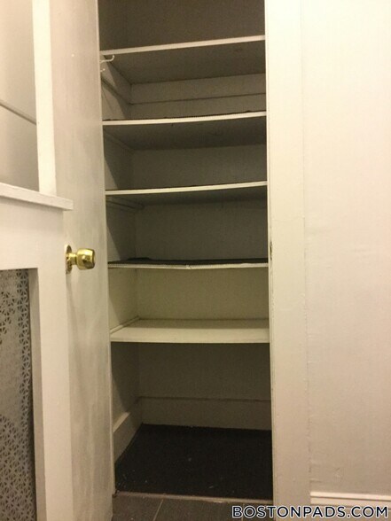 Building Photo - 119 Washington St