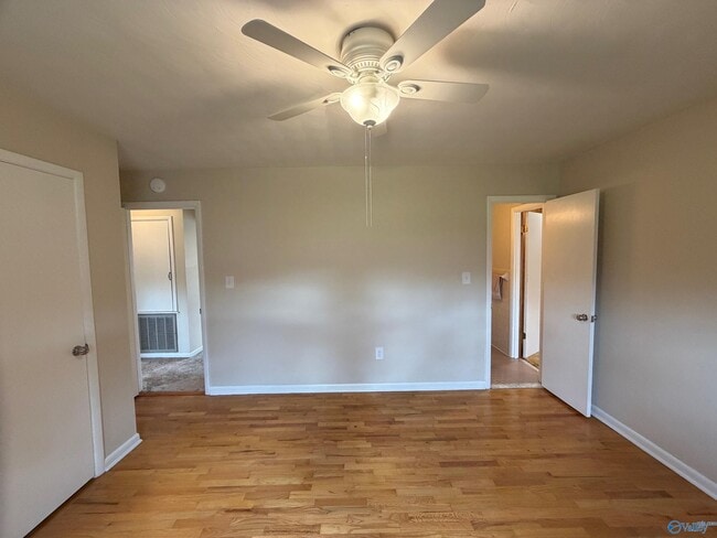 Building Photo - 900 Barclift St NW