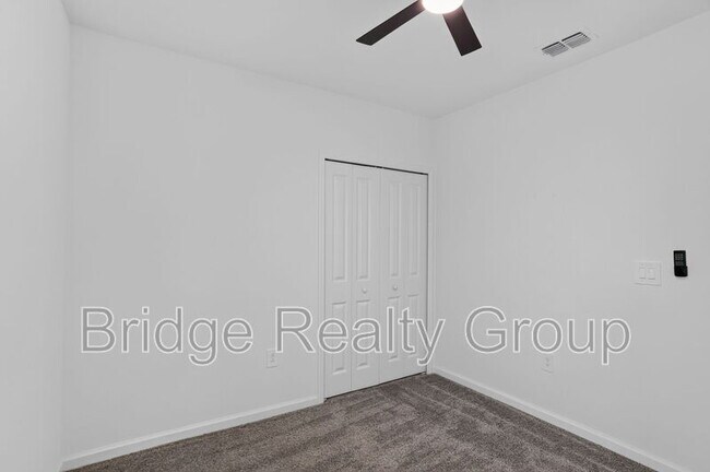 Building Photo - 4301 Twisted Twig Bnd