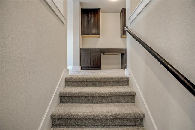 Building Photo - 2417 Caddo Canoe Dr