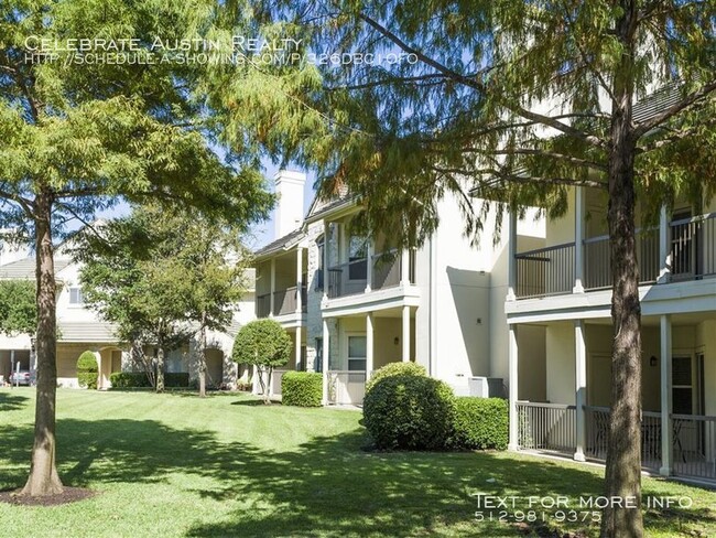 Building Photo - Somerset Townhomes