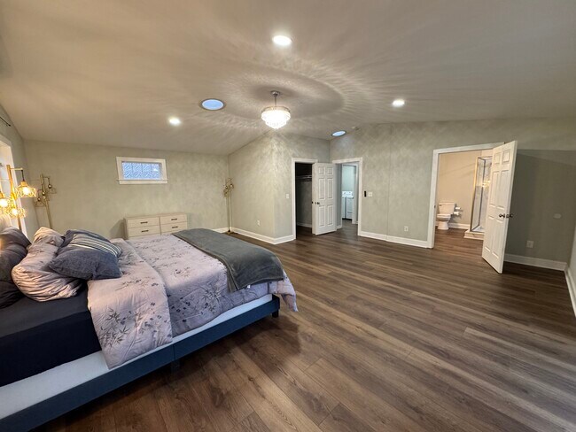 Building Photo - 137 Cherokee Trail