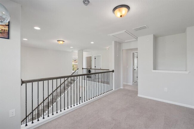 Building Photo - 7211 Ray Charles Dr