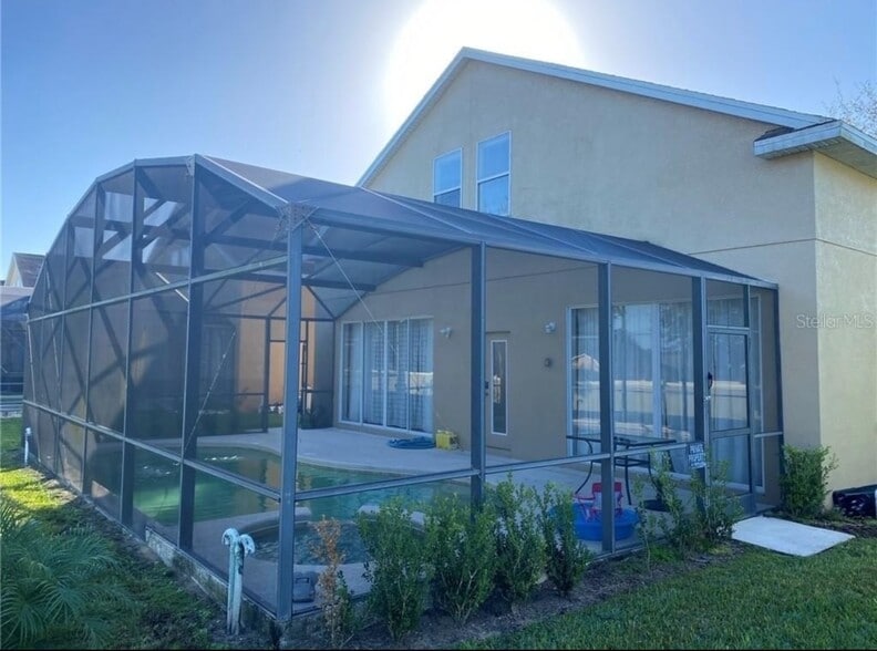 Building Photo - 202 Cadiz Loop