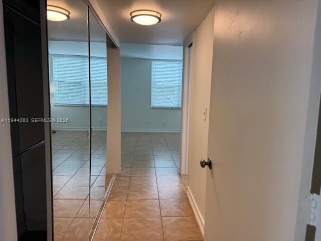 Building Photo - 9431 Live Oak Pl