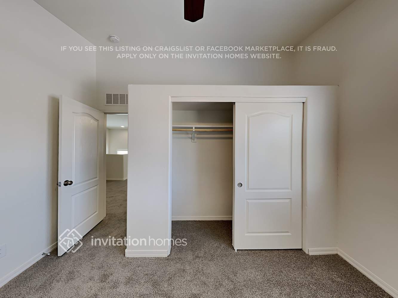 Building Photo - 3130 W Wayland Dr