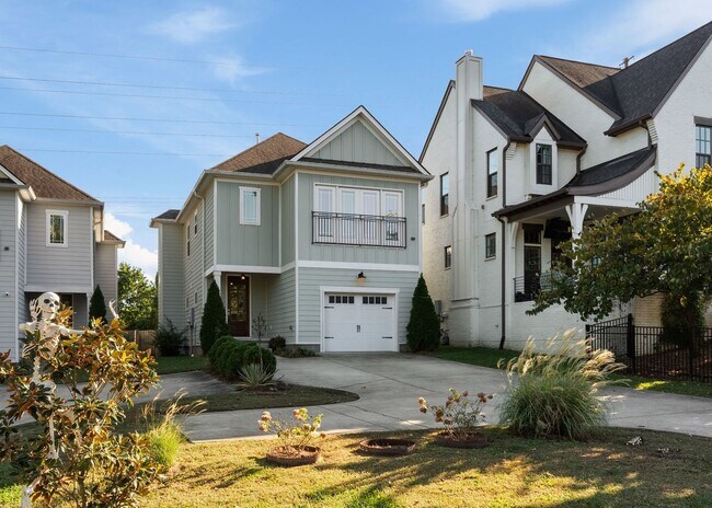 Building Photo - 835 Gale Ln