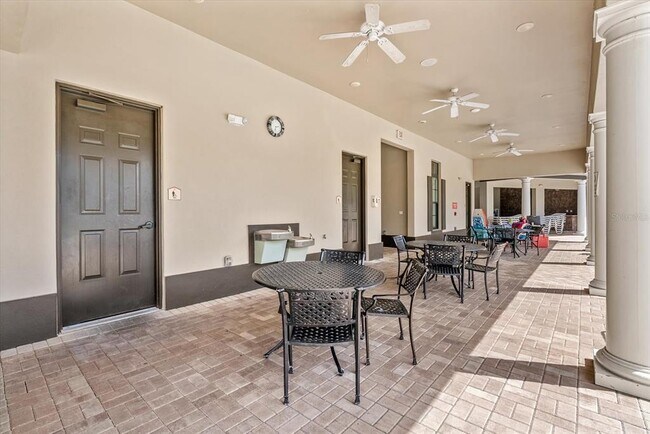 Building Photo - 11711 Breadfruit Ln