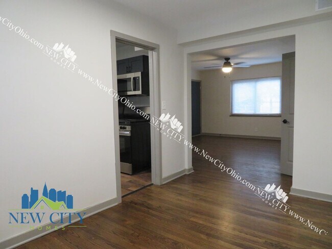 Building Photo - Newly Renovated Apartment Building