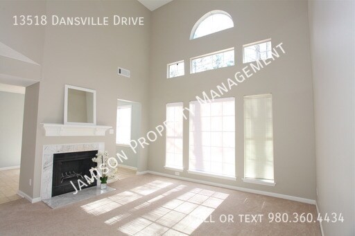 Building Photo - 13518 Dansville Dr