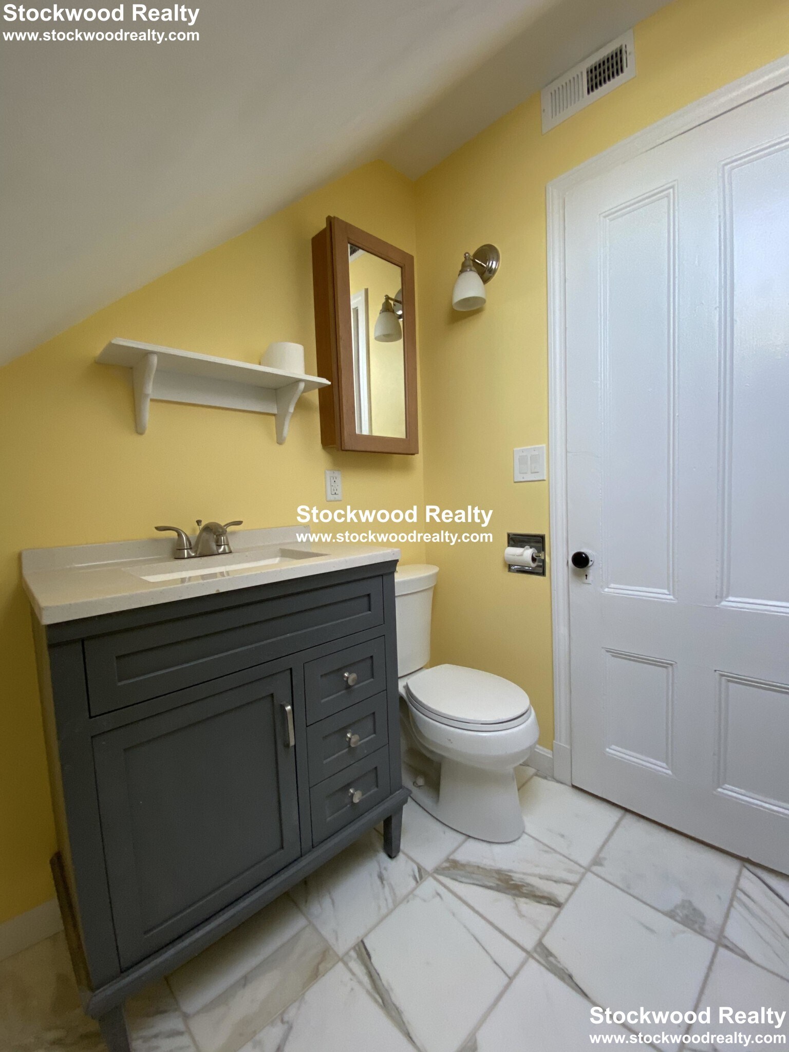 Building Photo - 18 Haverford St