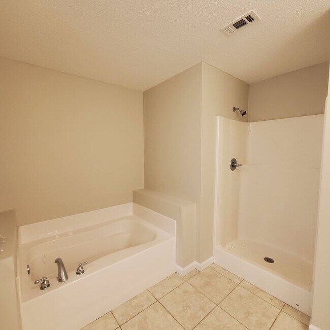 Building Photo - 5227 Abbott Cir