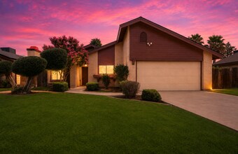 Building Photo - 7416 Hachita Ct