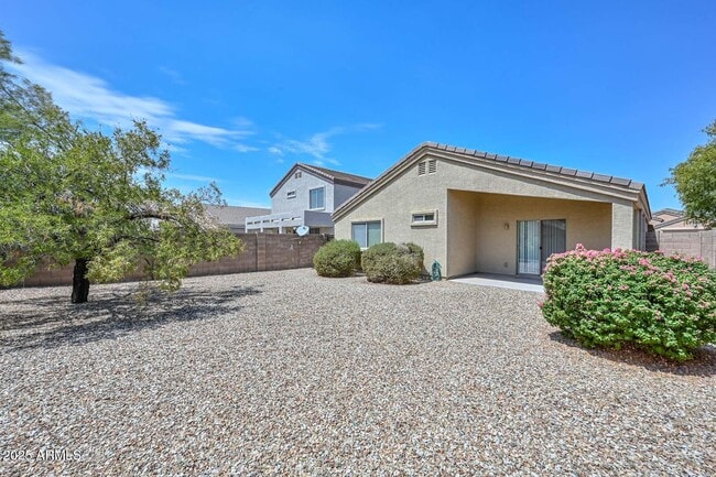 Building Photo - 11767 W Dos Rios Dr