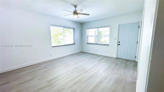 Building Photo - 2240 SW 16th Ct