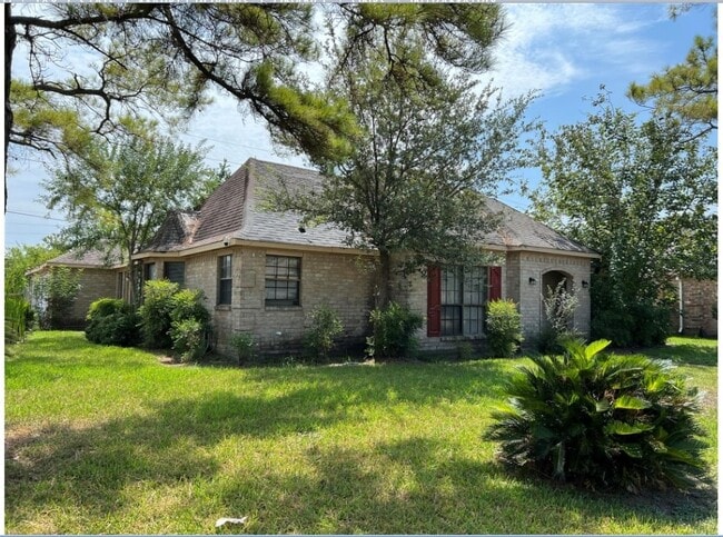 Primary Photo - 7203 Mission Ct Dr