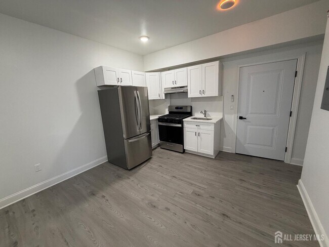 Building Photo - 103 Bayard St