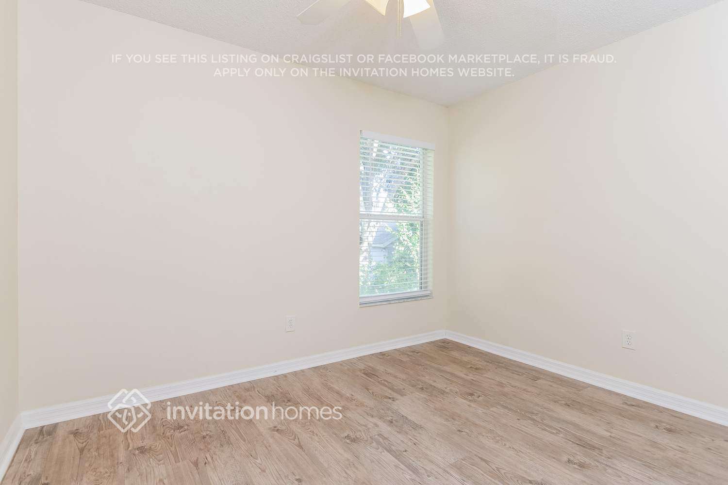 Building Photo - 2113 Fish Eagle St