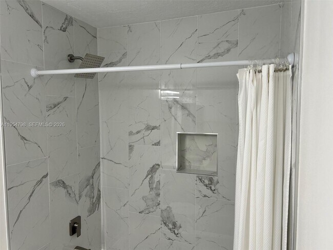 Building Photo - 9225 NW 49th Pl