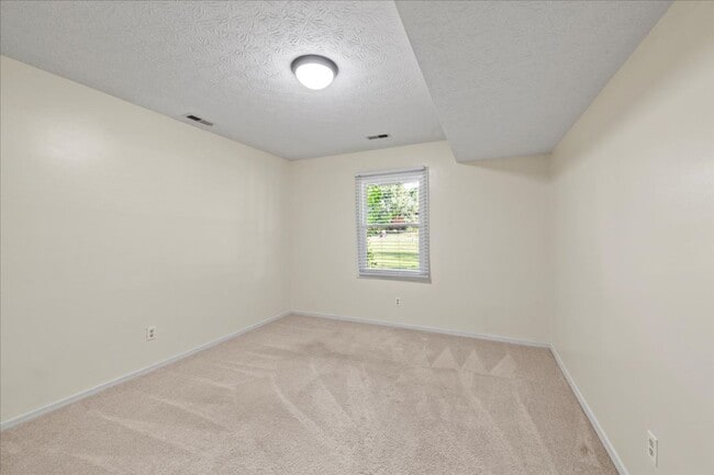 Building Photo - 9239 Doubloon Rd