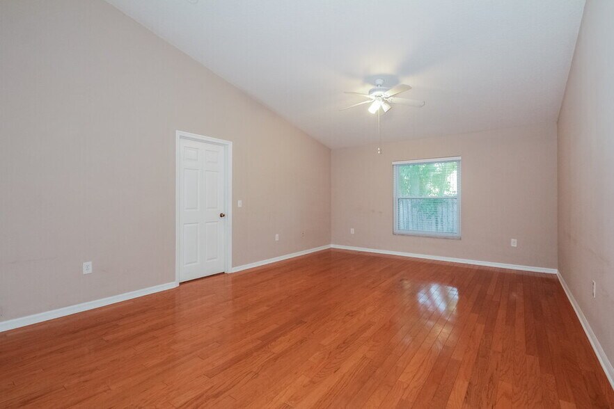 Building Photo - 4652 Ardale St