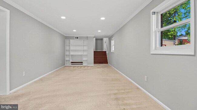 Building Photo - 11419 Lund Pl