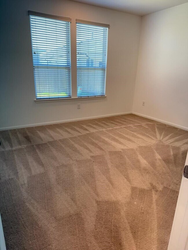 Building Photo - 17630 Chisel Plow Dr