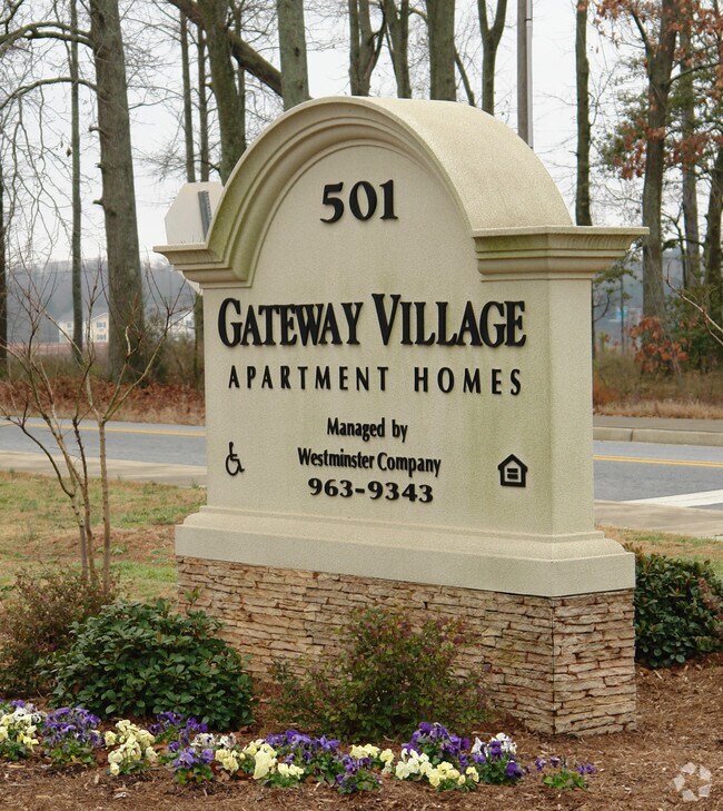 Gateway Village Apartments 501 Boyd Ave Simpsonville SC 29681