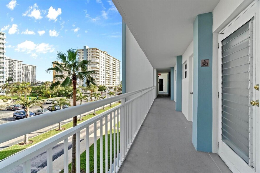Building Photo - 201 N Ocean Blvd