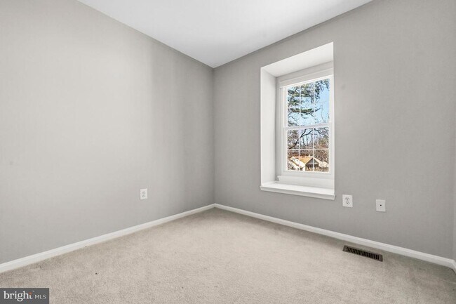 Building Photo - 5907 Wood Sorrels Ct