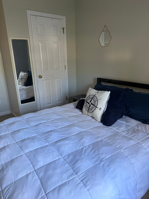 Building Photo - 3712 Creek Point Way