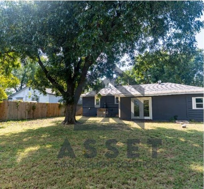Building Photo - RENT TO OWN – Warr Acres!