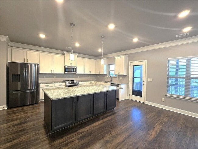 Building Photo - 1866 Castleberry Ln