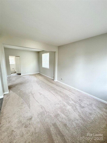 Building Photo - 9413 Thatcher Hall Ct