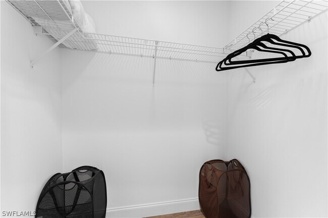 Building Photo - 8420 Naples Heritage Dr