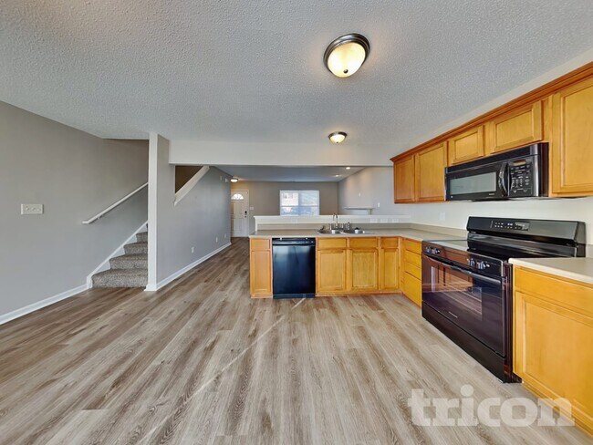 Building Photo - 1432 Dowell St