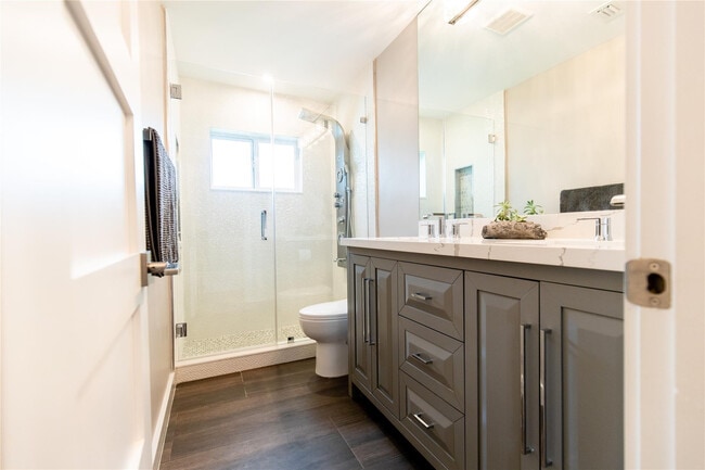 Building Photo - 2275 SW 44th St