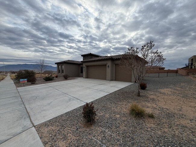 Building Photo - Luxury Multi-Gen (2 living areas) Single Story 3 Car Garage New Construction Available in Prestig...