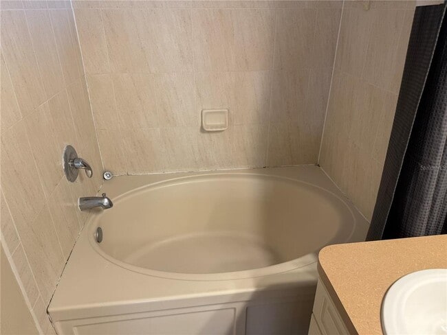 Building Photo - 6509 Bridgecrest Dr