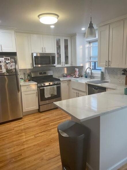 Building Photo - 511 Laurelton Blvd