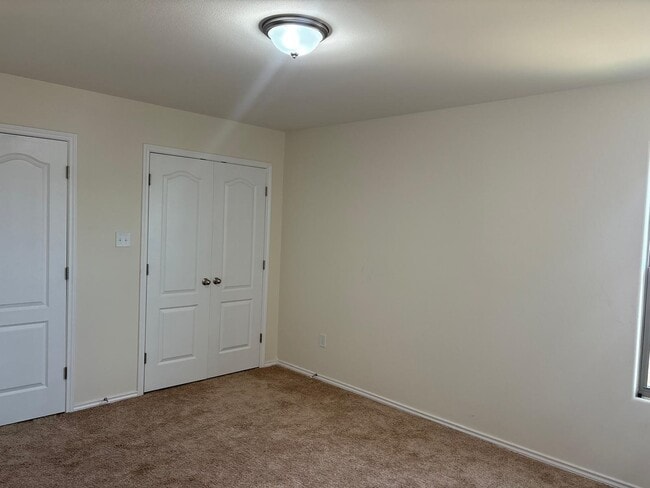 Building Photo - 1834 Port Louisiana Dr