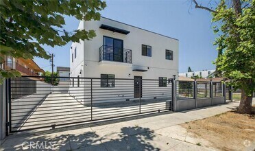 Building Photo - 14732 Gilmore St
