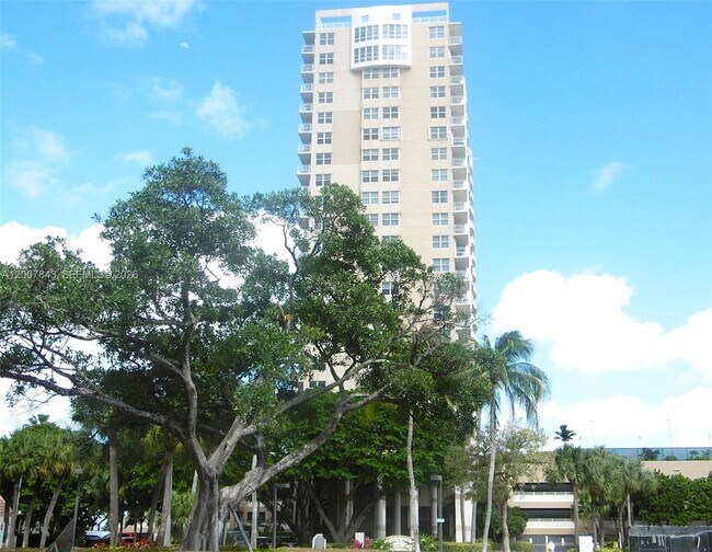 Building Photo - 770 Claughton Island Dr