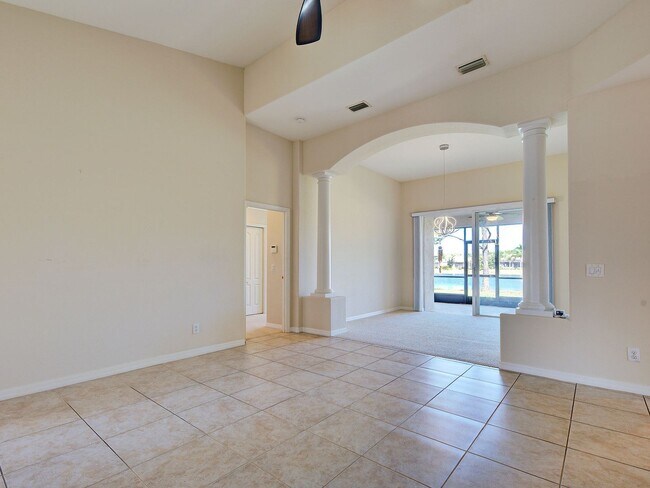 Building Photo - 3BD/2BA/3 Car Garage in Stoneybrook