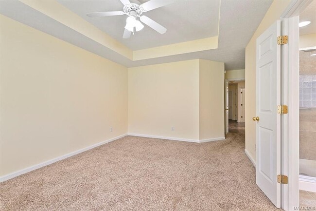 Building Photo - 3830 Claiborne Cir