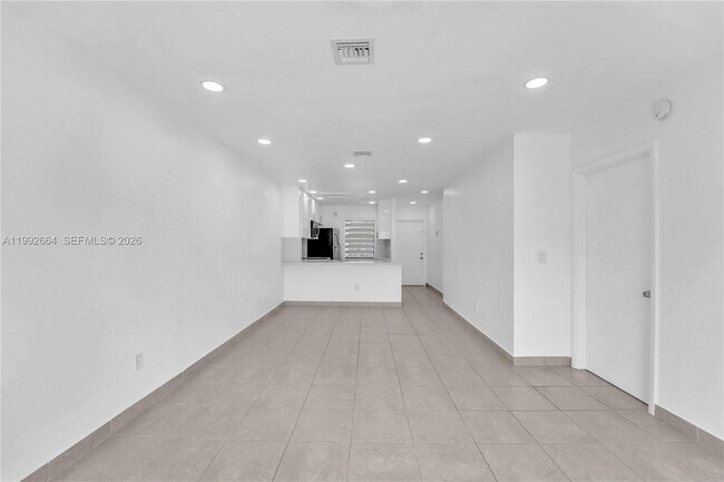 Building Photo - 7668 SW 152nd Ave